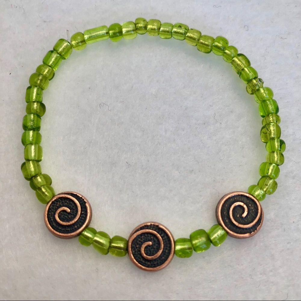 Spiral Positivity Beaded Green and Copper Bracelet